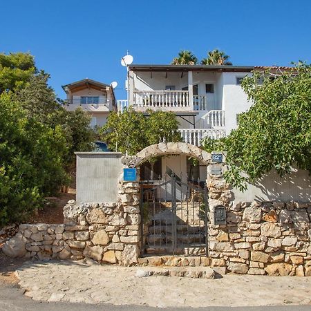 רוקבאץ Apartments By The Sea Milna, Vis - 8895 מראה חיצוני תמונה