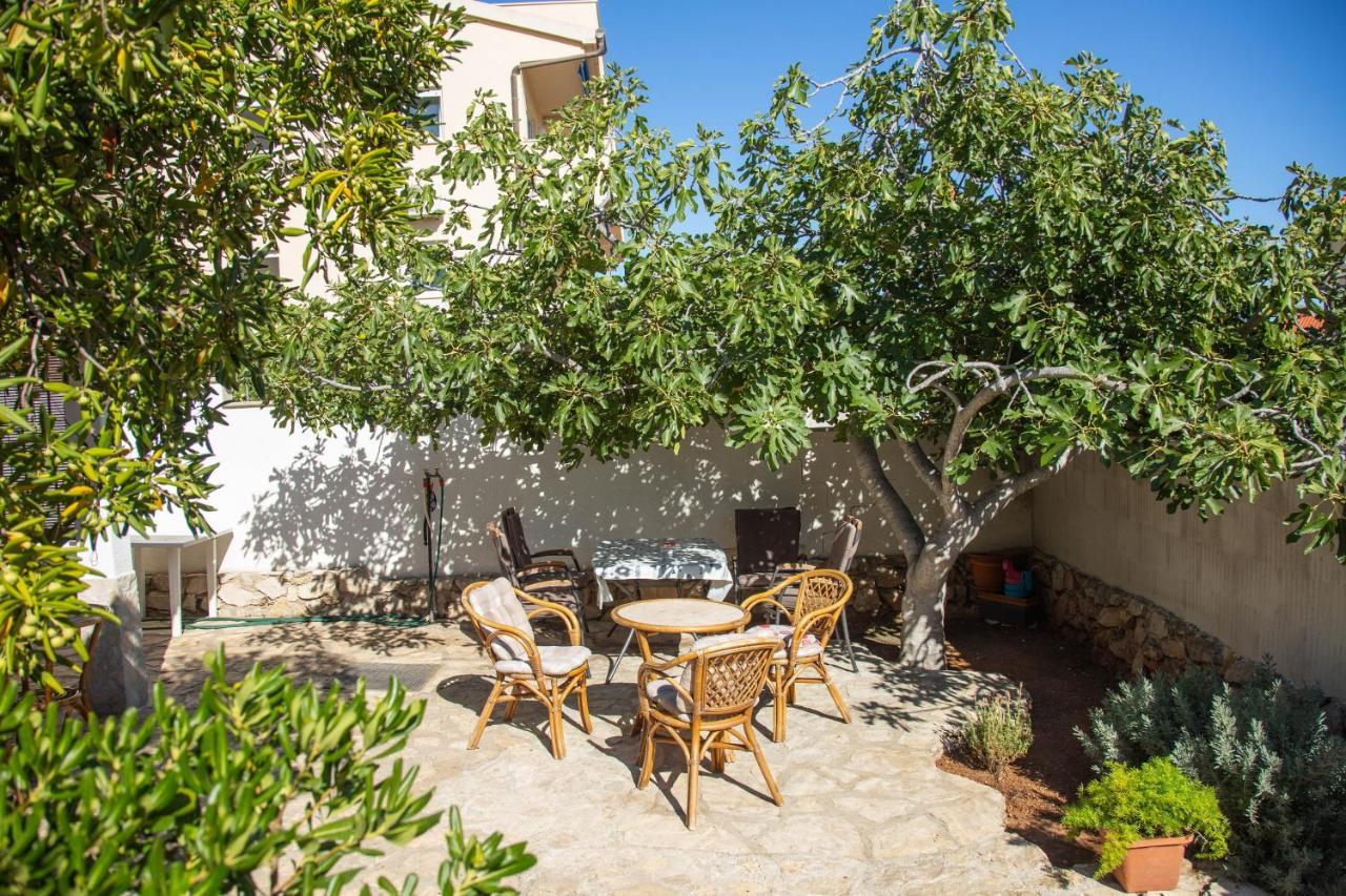 רוקבאץ Apartments By The Sea Milna, Vis - 8895 מראה חיצוני תמונה