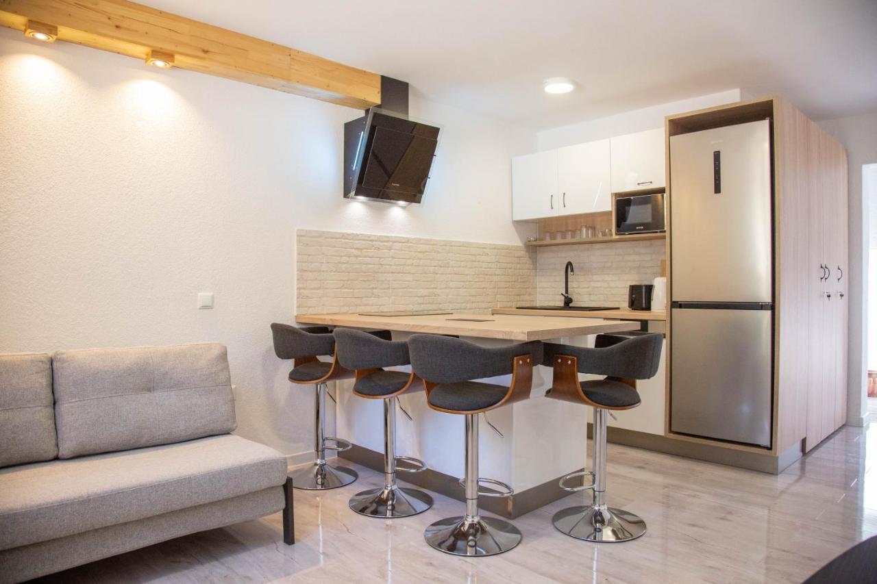 רוקבאץ Apartments By The Sea Milna, Vis - 8895 מראה חיצוני תמונה