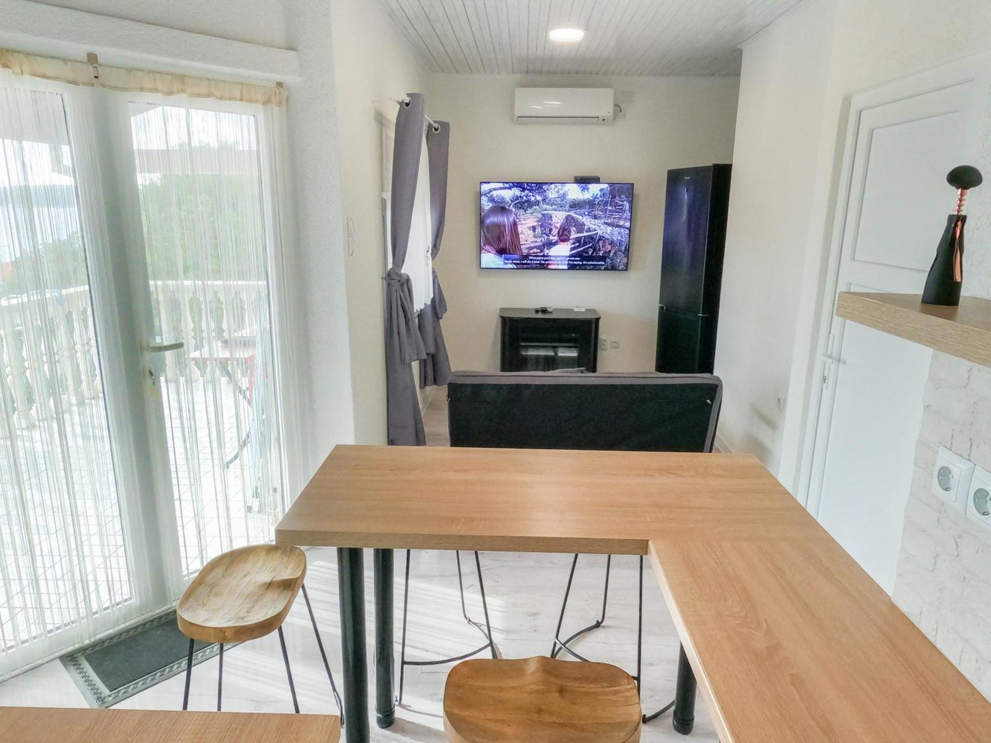 רוקבאץ Apartments By The Sea Milna, Vis - 8895 חדר תמונה