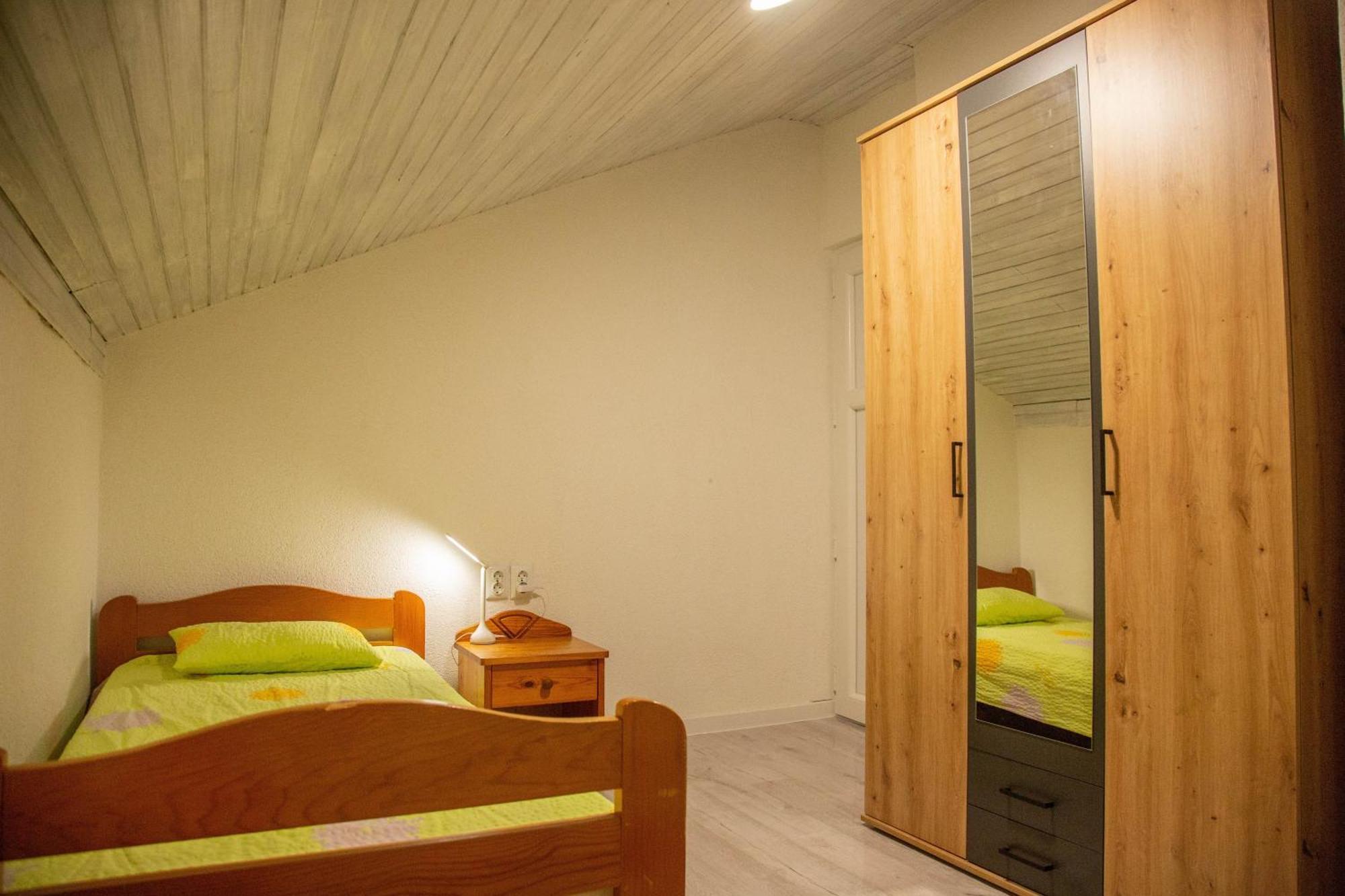 רוקבאץ Apartments By The Sea Milna, Vis - 8895 חדר תמונה