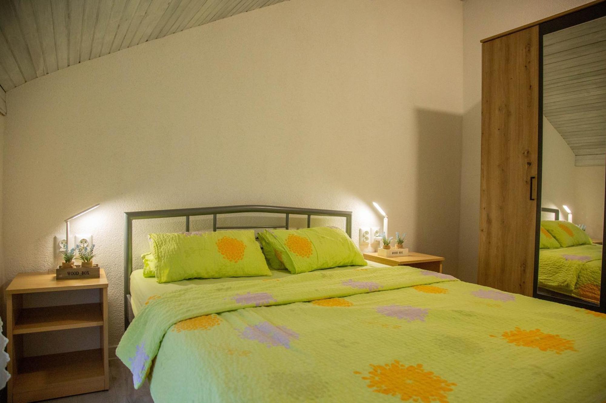 רוקבאץ Apartments By The Sea Milna, Vis - 8895 חדר תמונה